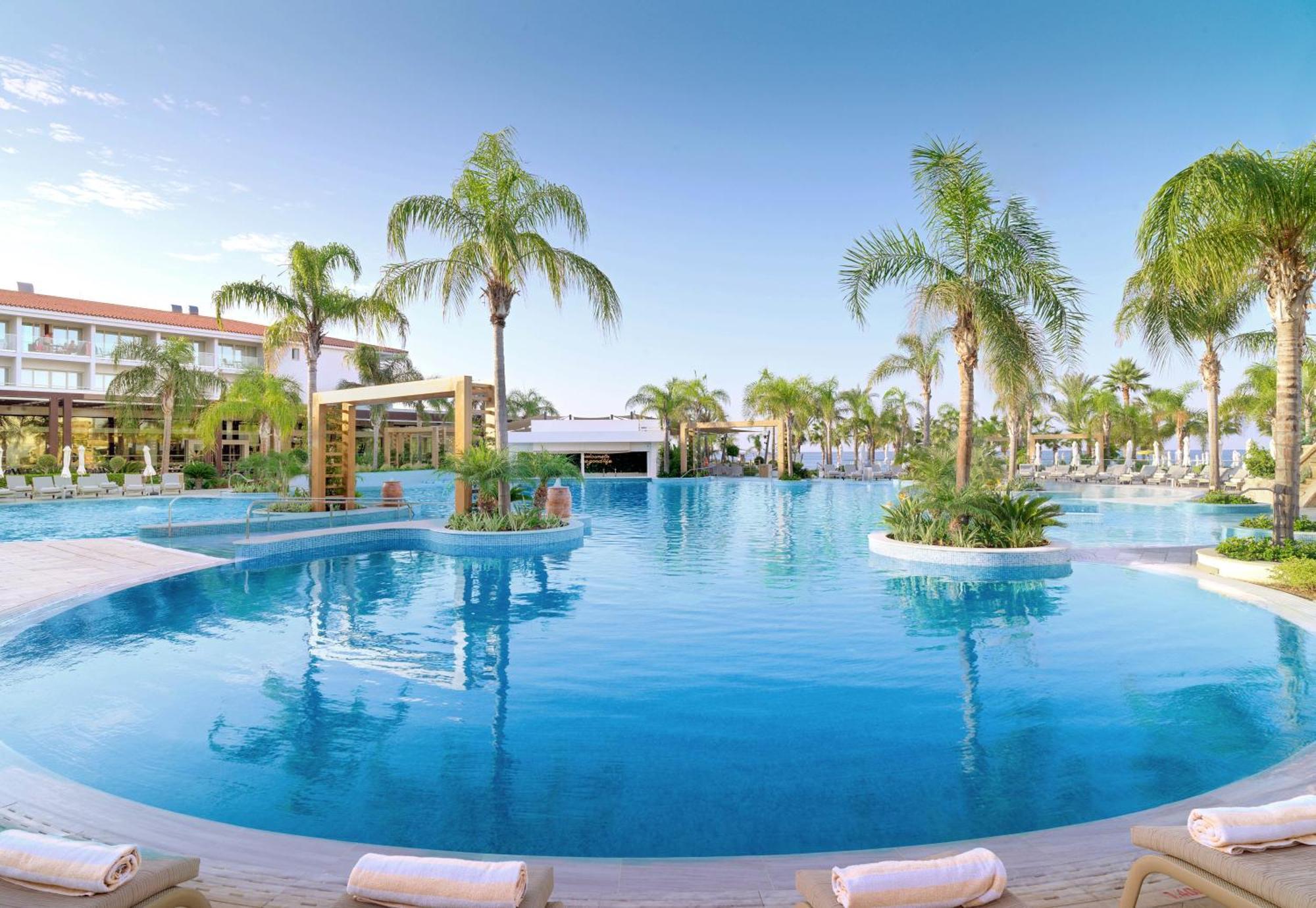 Olympic Lagoon Resort Paphos Exteriör bild